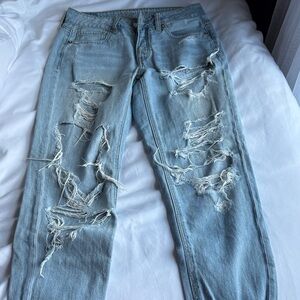 American Eagle Outfitters Women's Ripped Denim Jeans